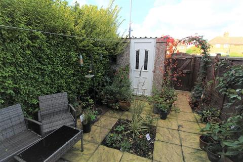 71 Kings Meadows, Sowerby, Thirsk, YO7 1PB