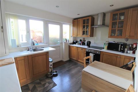 71 Kings Meadows, Sowerby, Thirsk, YO7 1PB