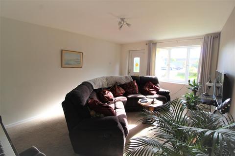 71 Kings Meadows, Sowerby, Thirsk, YO7 1PB