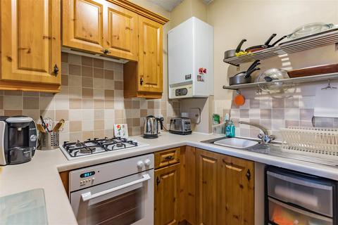 17 Bellingham Close, Thirsk, YO7 1FX