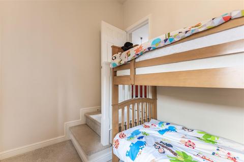 17 Bellingham Close, Thirsk, YO7 1FX