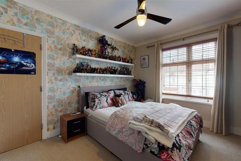 47 Stanbrook Road, Gravesend, DA11 0JW