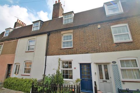 25 Bentley Street, Gravesend, DA12 2DH