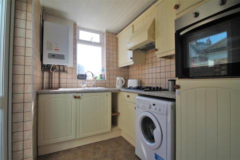 25 Bentley Street, Gravesend, DA12 2DH
