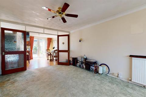 88 Chalky Bank, Gravesend, DA11 7NY