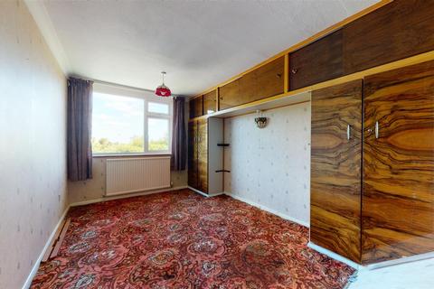 88 Chalky Bank, Gravesend, DA11 7NY