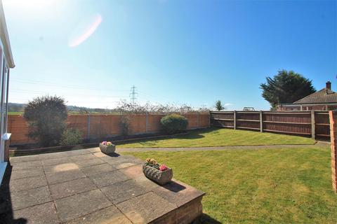 8 Genesta Glade, Gravesend, DA12 4PR