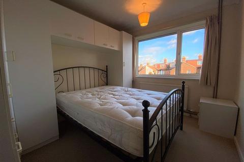1 bedroom flat to rent - West City