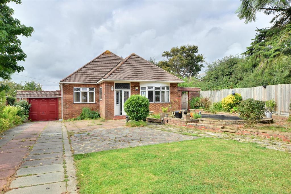 Harley Shute Road, St. LeonardsOnSea 3 bed detached bungalow £475,000