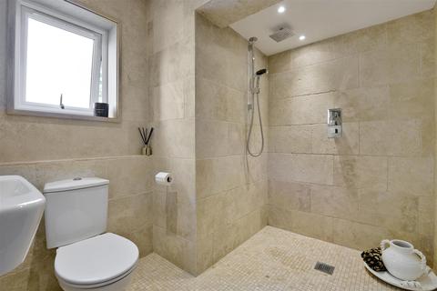 59 Brickhill Drive, Bedford, MK41 7QB