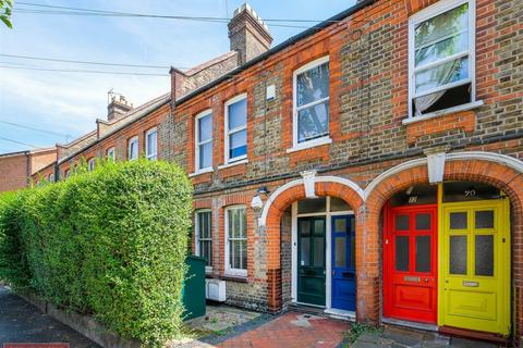 76 Lloyd Road, London, E17 6NR