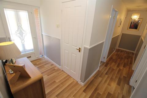 24 Ryan Road, Wemyss Bay, PA18 6DH