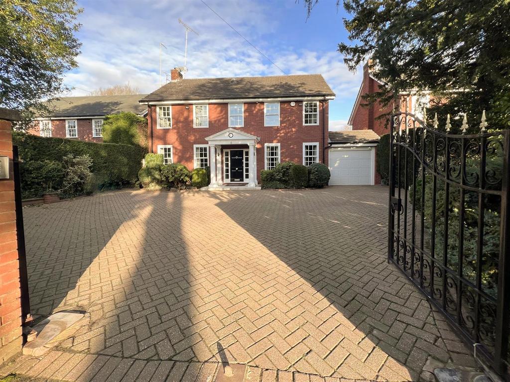 Hawley Lane, Hale Barns, Altrincham 4 bed detached house £6,000 pcm