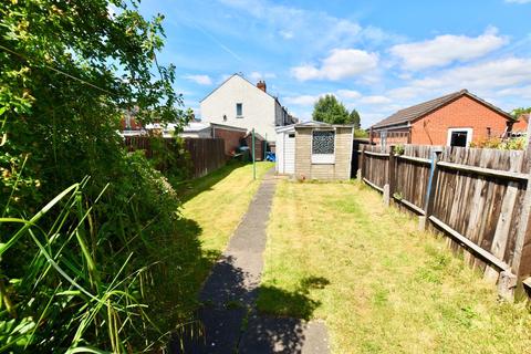 8 Crosbie Road, Coventry, CV5 8FY