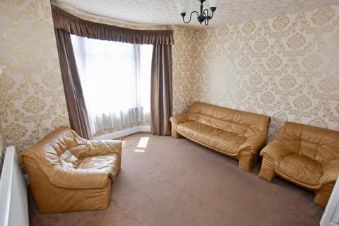 8 Crosbie Road, Coventry, CV5 8FY