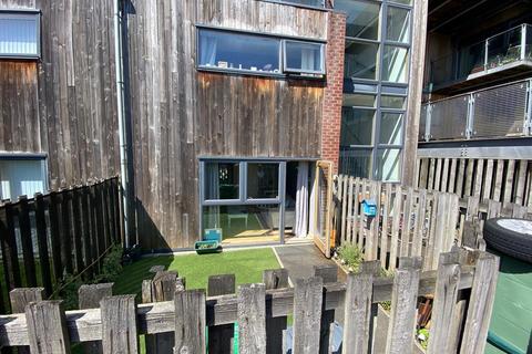 3 Alexandra Road, Manchester, M16 7BU