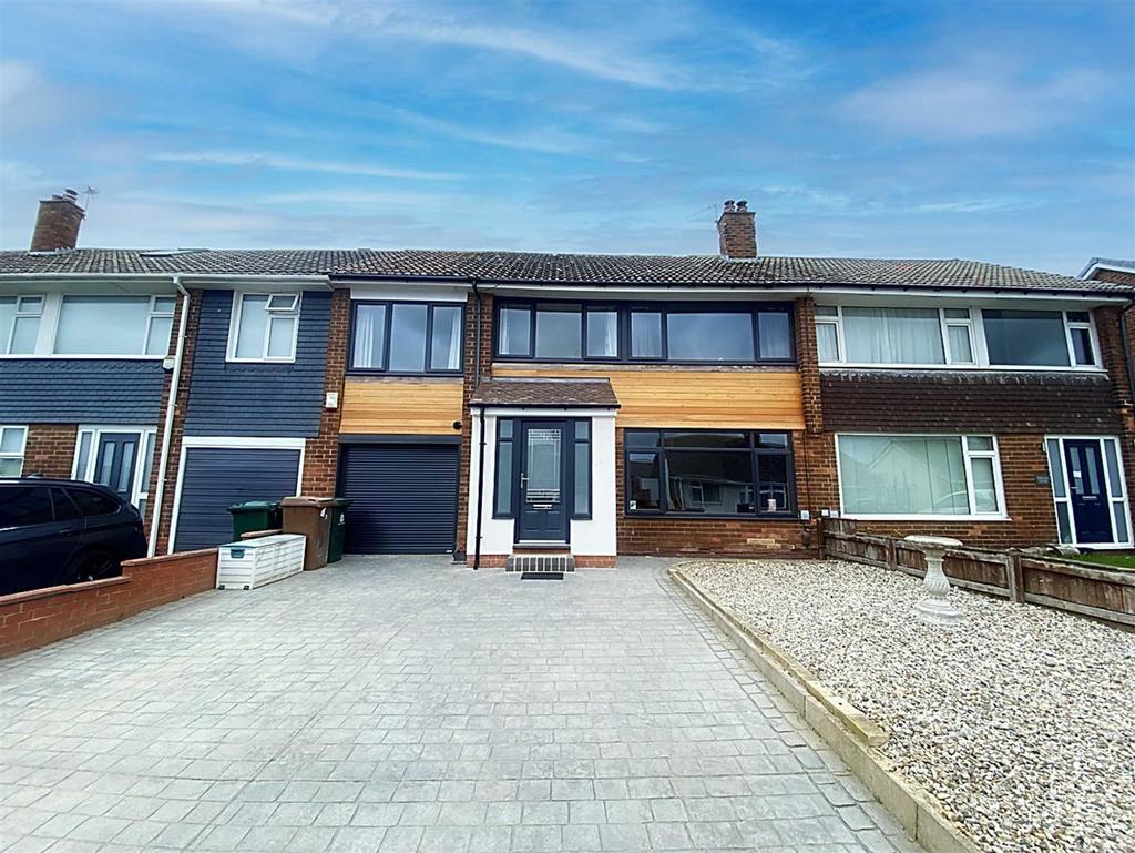 Woodburn Square, Whitley Lodge 4 bed semidetached house £475,000
