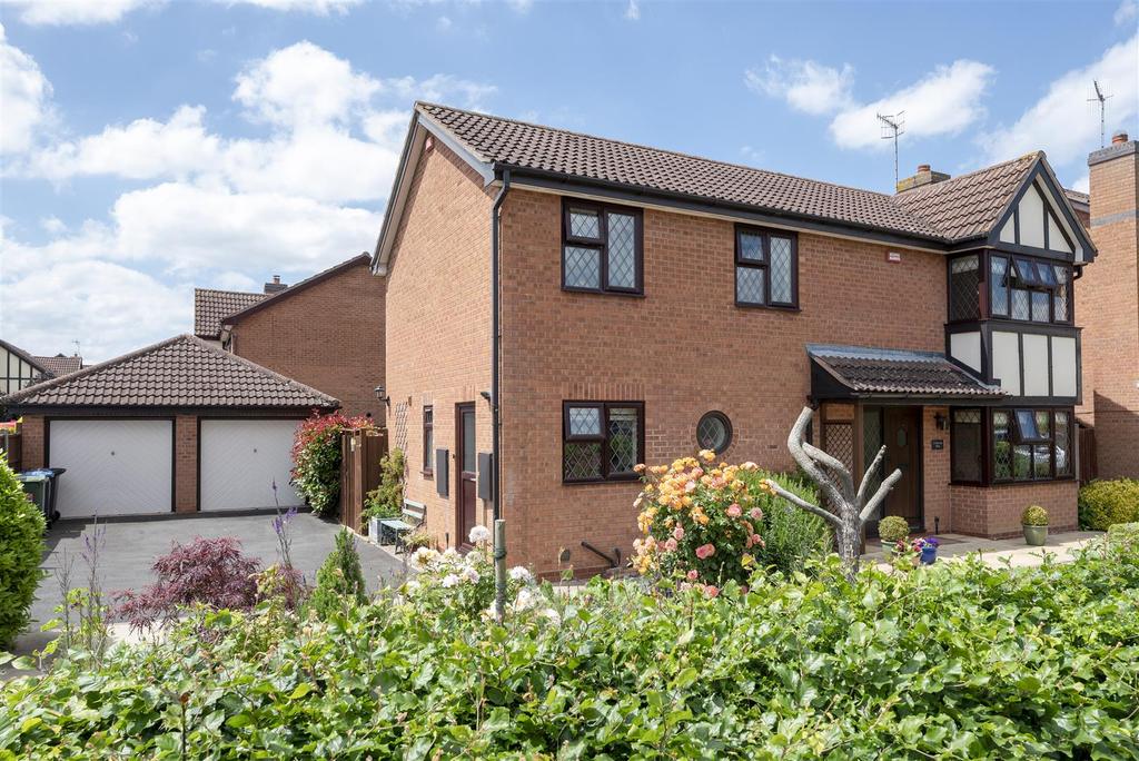 Victoria Road, BidfordonAvon, Alcester 4 bed detached house for sale