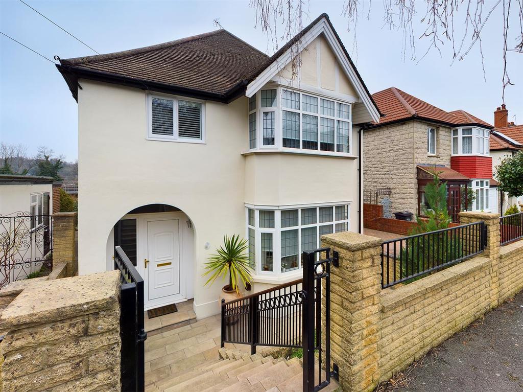 Grasmere Road, Purley 4 bed detached house for sale £750,000