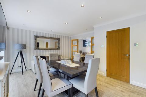 10 Turnstone Close, South Croydon, CR2 8SP