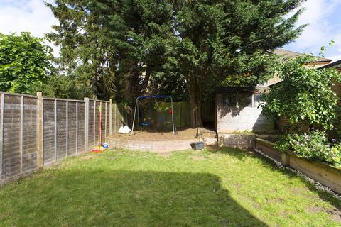 Flat 1a, 19 Moreton Road, South Croydon, CR2 7DN
