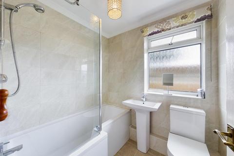 9 Oakapple Close, South Croydon, CR2 9BN