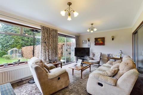 23 The Ruffetts, South Croydon, CR2 7LS