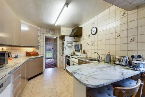 23 The Ruffetts, South Croydon, CR2 7LS