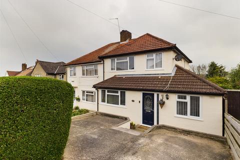 40 Gascoigne Road, New Addington, Croydon, CR0 0NB