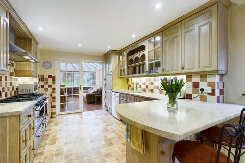 47 Kersey Drive, South Croydon, CR2 8SX
