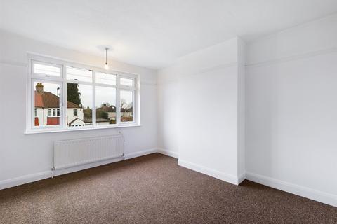 4 Clyde Avenue, South Croydon, CR2 9DS