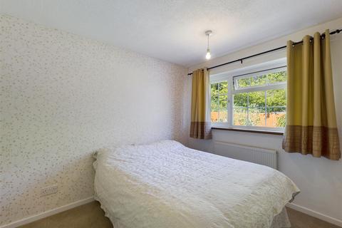 32 Osprey Gardens, South Croydon, CR2 8TB