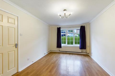 13 Wagtail Gardens, South Croydon, CR2 8TA