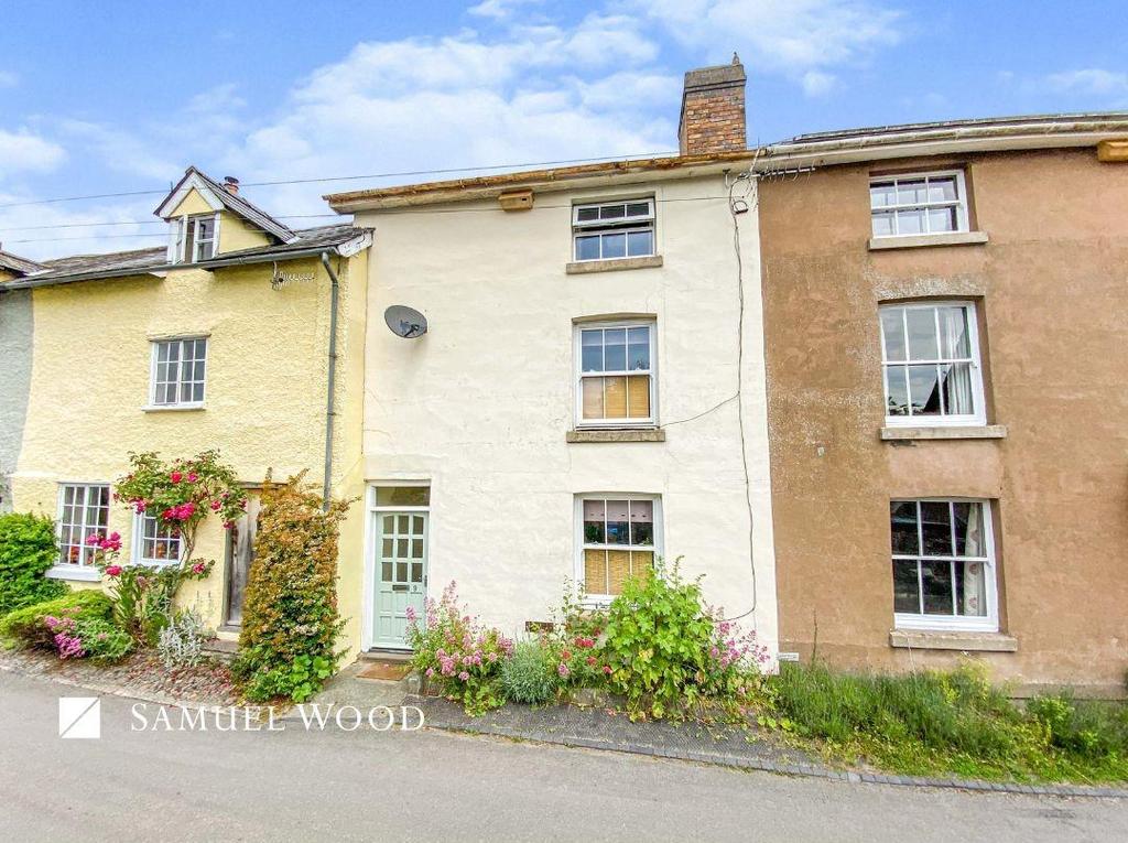 New Street, Castle 3 bed terraced house £250,000