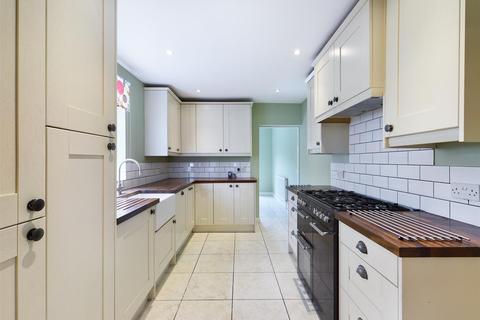 21 Foxley Gardens, Purley, CR8 2DQ