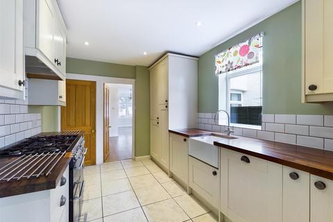 21 Foxley Gardens, Purley, CR8 2DQ