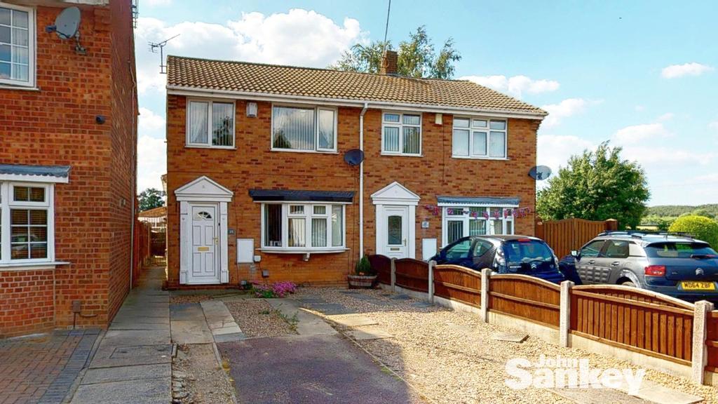 Eastleigh Drive, Mansfield Woodhouse... 3 bed semidetached house £
