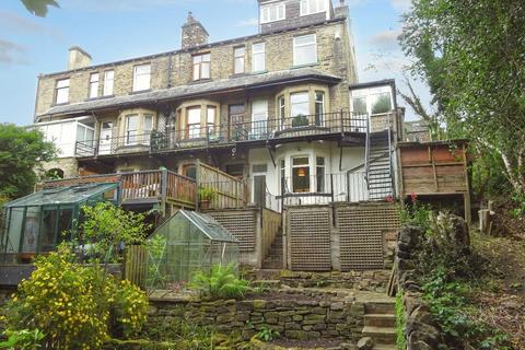 3 bedroom end of terrace house for sale - Carrbottom Road, Greengates, Bradford