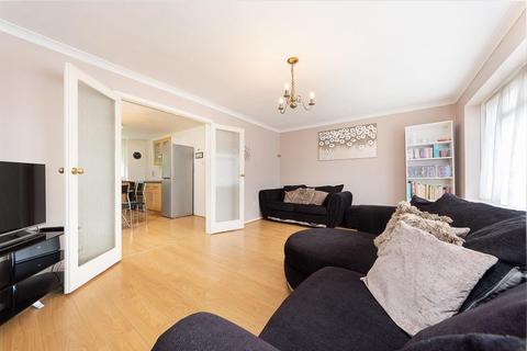 11 Braemar Avenue, South Croydon, CR2 0QA