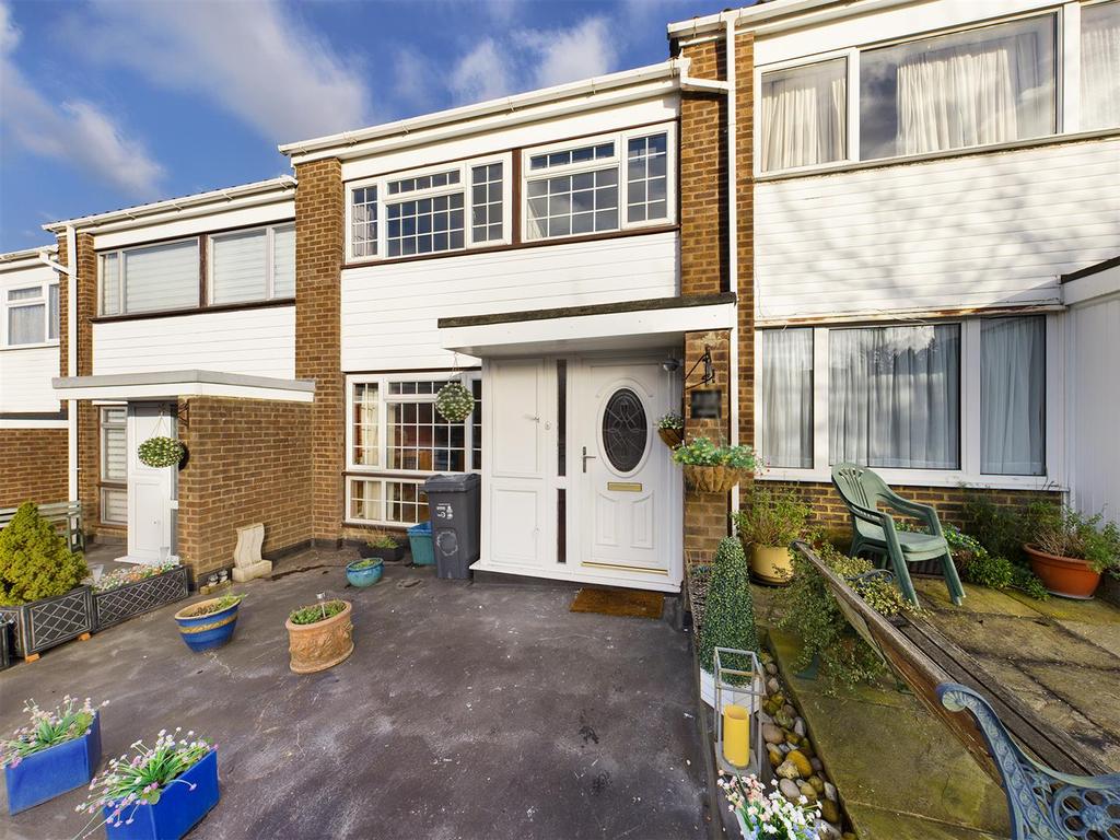 Markfield, Court Wood Lane, Croydon 3 bed terraced house £375,000