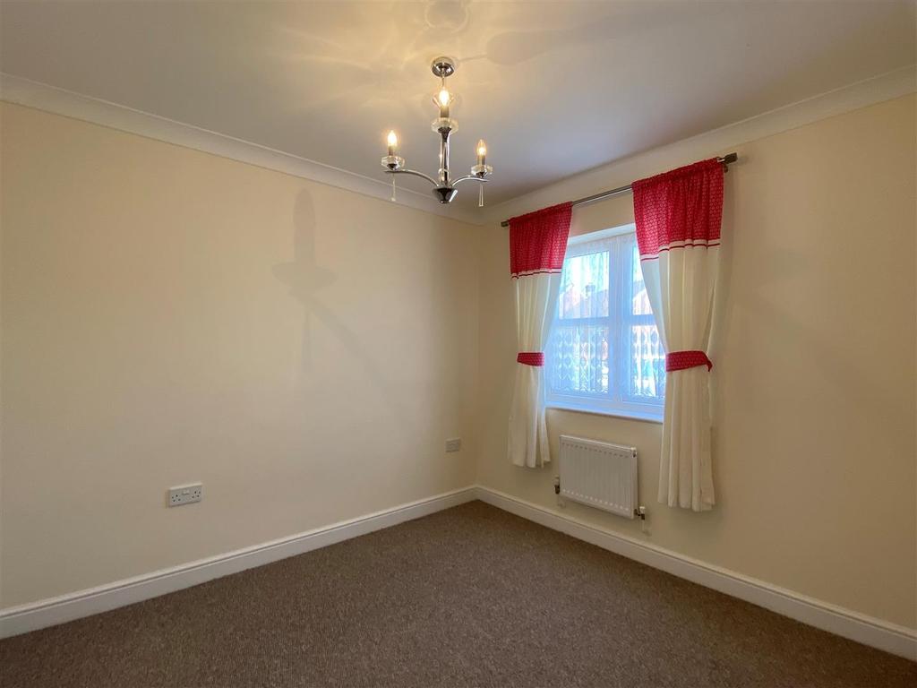 Bedroom 2.jpg