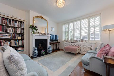 3 Famet Close, Purley, CR8 2DX