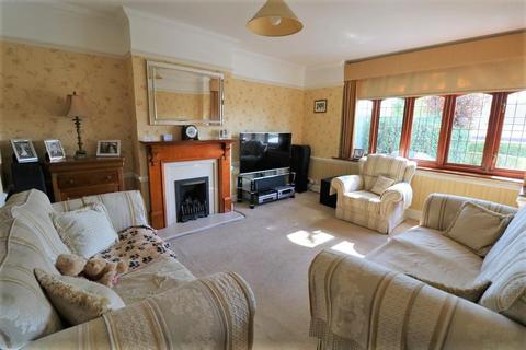 102 Farley Road, South Croydon, CR2 7NE