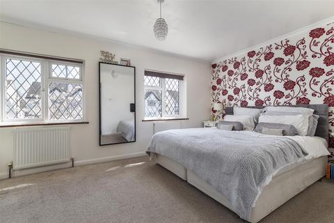 9 Lavington Road, Croydon, CR0 4PQ