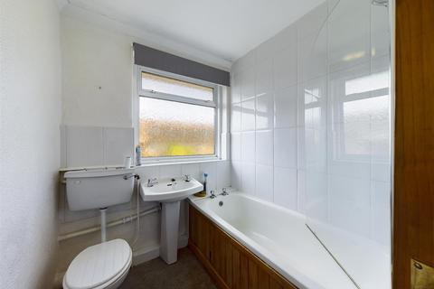 8 Southviews, South Croydon, CR2 8SH