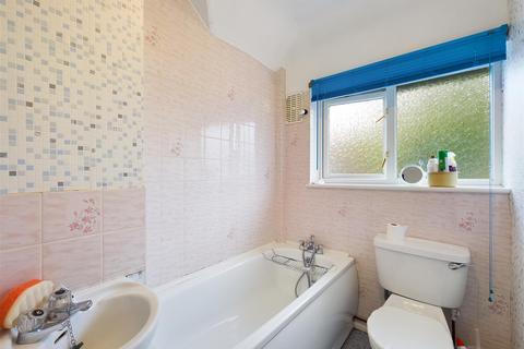 26 Salcot Crescent, New Addington, Croydon, CR0 0JH