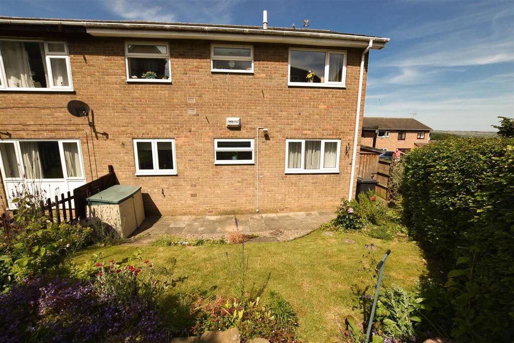 Owlthorpe Rise, Mosborough, Sheffield, S20 2 bed flat £150,000