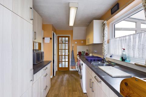 33 Nightingale Road, South Croydon, CR2 8PS