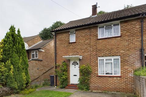 40 Rowdown Crescent, New Addington, Croydon, CR0 0HQ