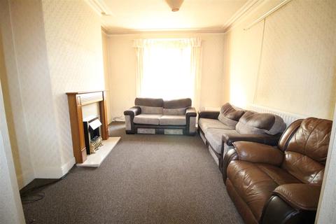 14 Easson Road, Darlington, DL3 6BB